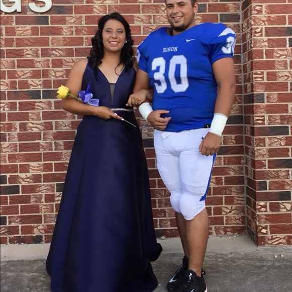 Beautiful royal blue dress - Picture 2 of 3